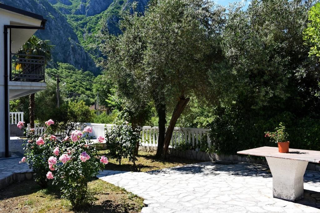 Апартаменты Villa Emilia Рисан
