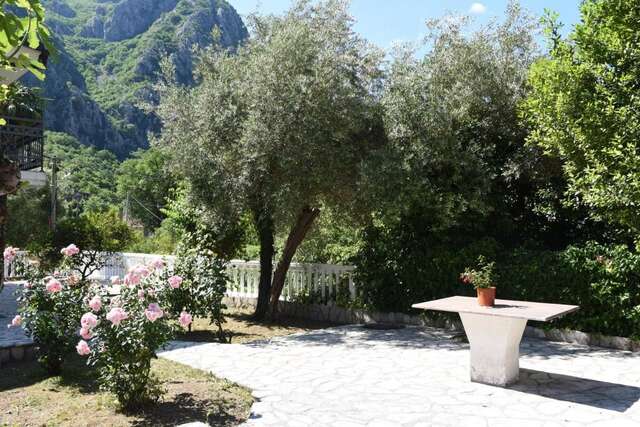 Апартаменты Villa Emilia Рисан-35