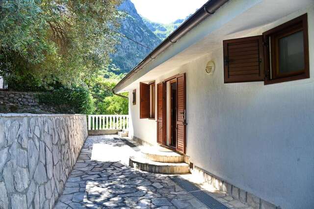 Апартаменты Villa Emilia Рисан-42